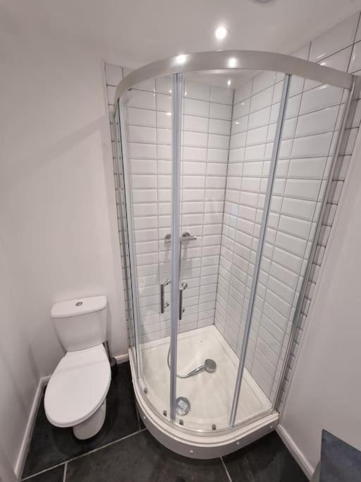 The Den - A Modern, Quirky, Self Contained Unit Appartement Braunton Buitenkant foto
